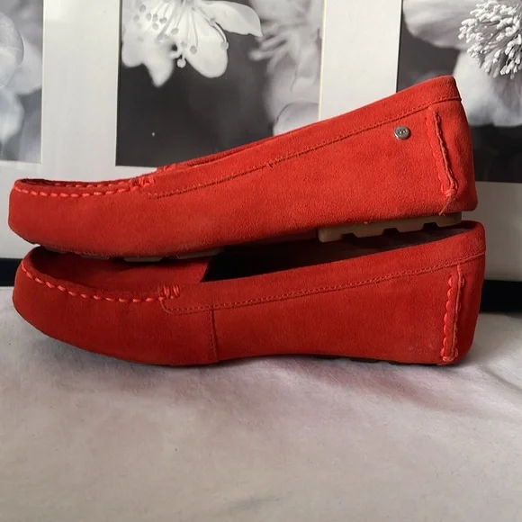 UGG Milania // burnt orange loafer flats // suede slip-on // sz 6 - Picture 3 of 16